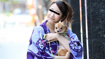 10musume-082423_01 Pick up a dog-loving yukata beauty while walking your dog!