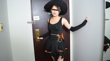 10musume-103022_01 Popular delivery health lady who explodes in Halloween costume