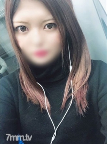 FC2-PPV-1379007 PPV 1379007 我拍了一个有男朋友的 20 岁女孩，但如果我没有得到它也没关系（我做了阴道射精，因为它看起来像一个母狗）