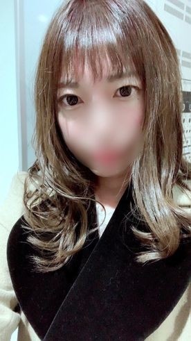 FC2-PPV-1416881 fc2-ppv 1416881 第13弾 元キャンギャルのスレンダー美人部下と肉体関係になりました。