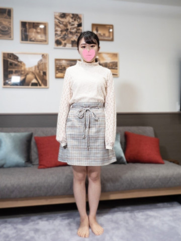 FC2-PPV-3228979 [未经审查] 一位整洁而严肃的年轻女士，是口交的初学者。  - 她对卑微的大鸡巴表现出厌恶，但她第一次尝试长口交♥我无法忍受她最小子宫射精的快感，我无法忍受，我谦虚地喘着粗气，“艾库！”
